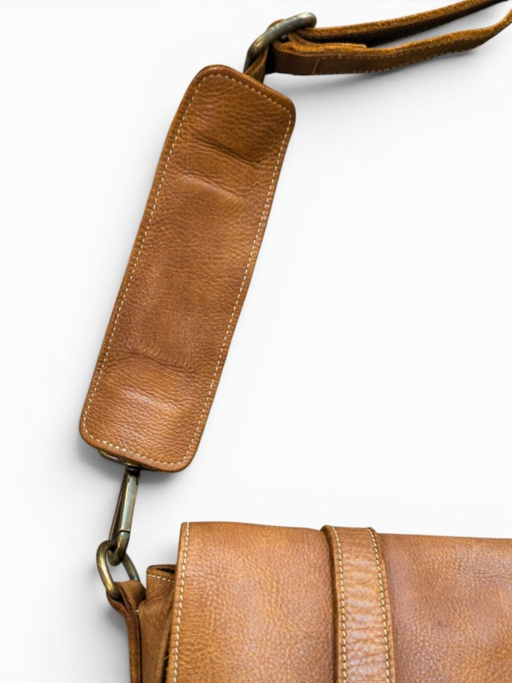 Roots Modern Satchel Tribe Leather Crossbody Bag, Vintage-Look Tan - Picture 2 of 12